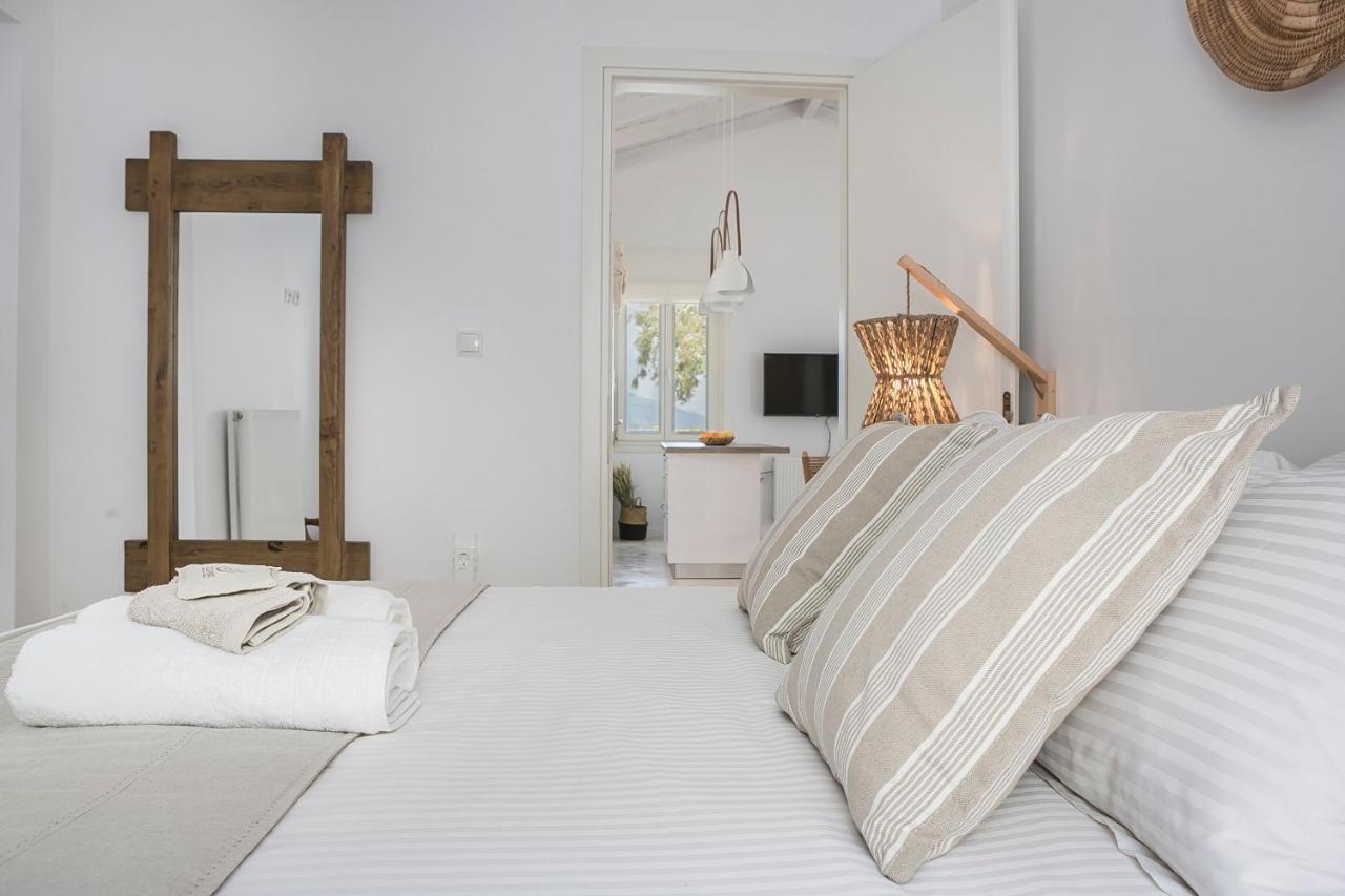 Olvio Living By The Sea Villa Sami  Bagian luar foto